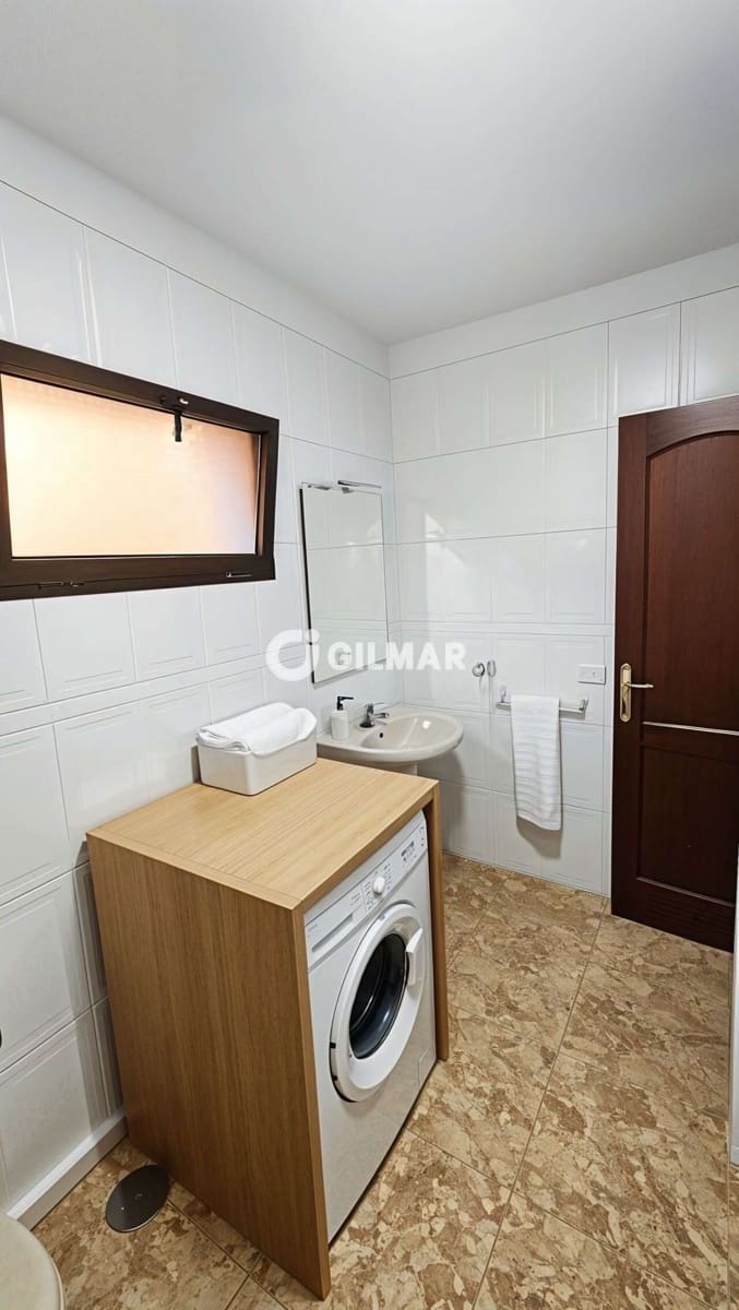 1 makuuhuone Asunto vuokrattavana paikassa Puerto Santiago mukana uima-altaan - 1 000 € (Ref: 10175963)
