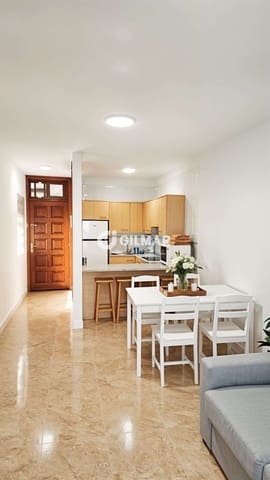 1 makuuhuone Asunto vuokrattavana paikassa Puerto Santiago, Santiago del Teide mukana uima-altaan - 1 000 € (Ref: 10175963)