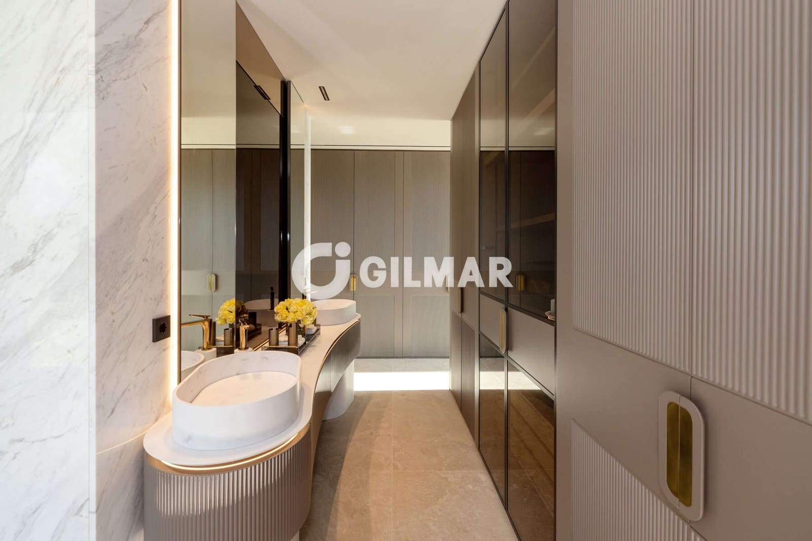 Chalet de 6 habitaciones en Sotogrande en venta con piscina - 7.950.000 € (Ref: 10179662)