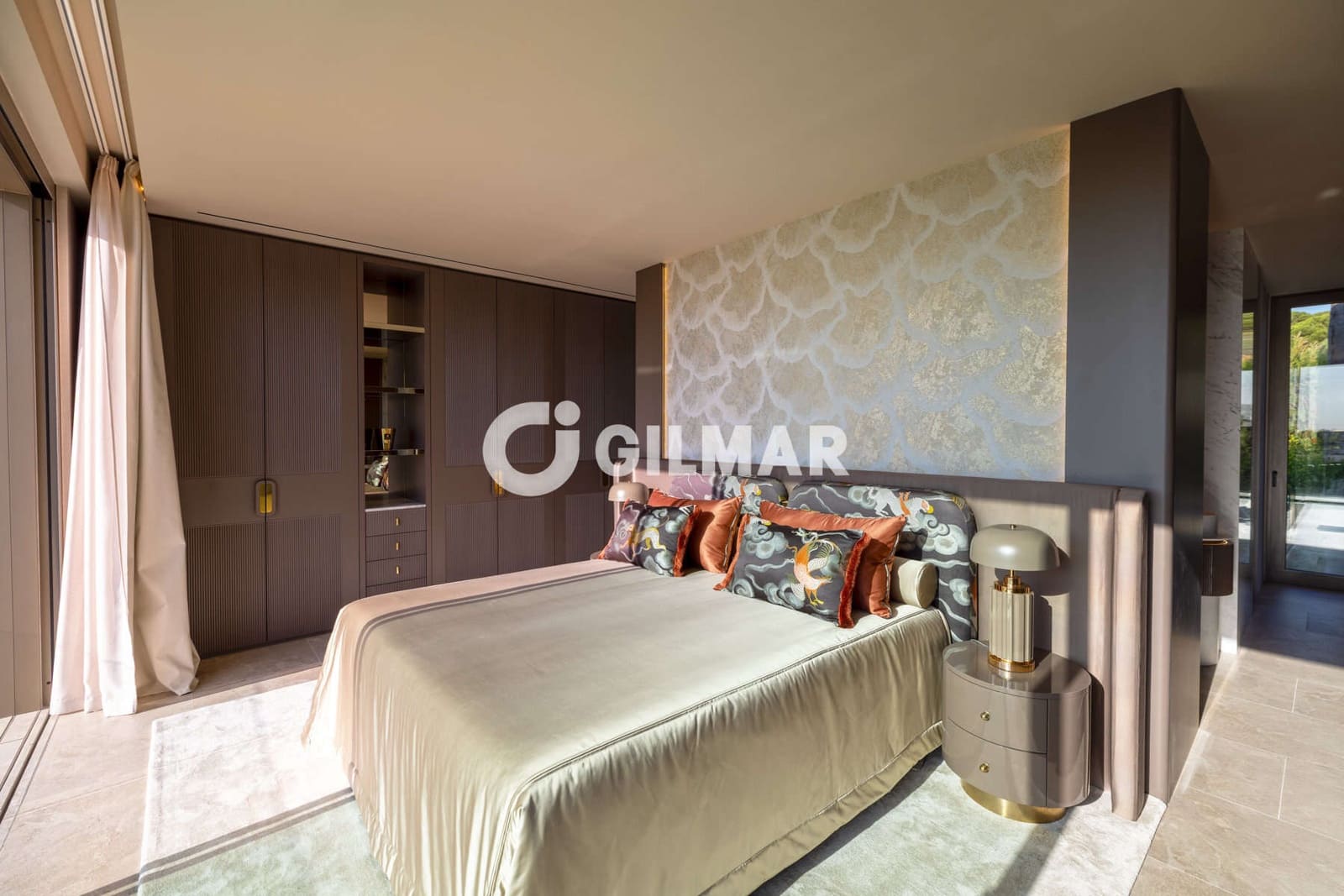Chalet de 6 habitaciones en Sotogrande en venta con piscina - 7.950.000 € (Ref: 10179662)