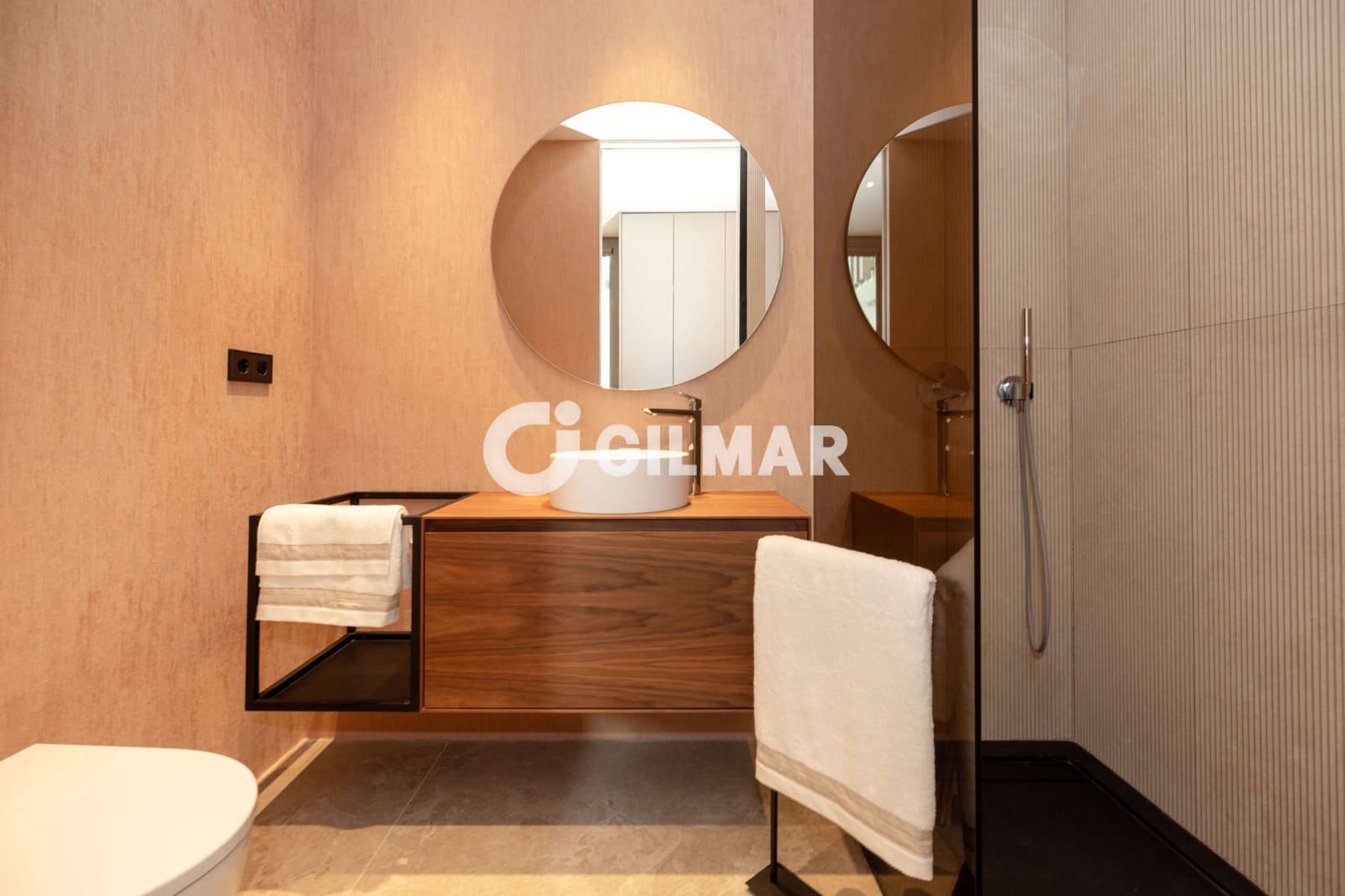 Chalet de 6 habitaciones en Sotogrande en venta con piscina - 7.950.000 € (Ref: 10179662)