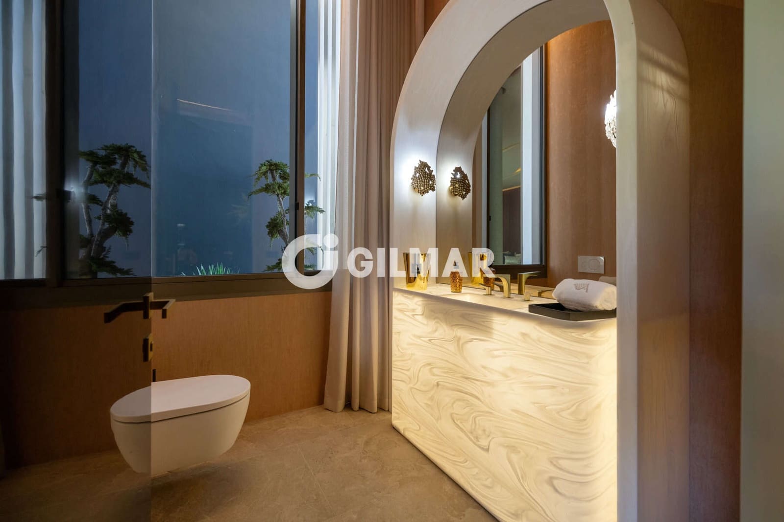 Chalet de 6 habitaciones en Sotogrande en venta con piscina - 7.950.000 € (Ref: 10179662)