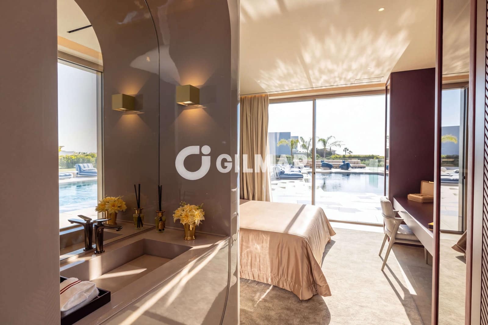 Chalet de 6 habitaciones en Sotogrande en venta con piscina - 7.950.000 € (Ref: 10179662)