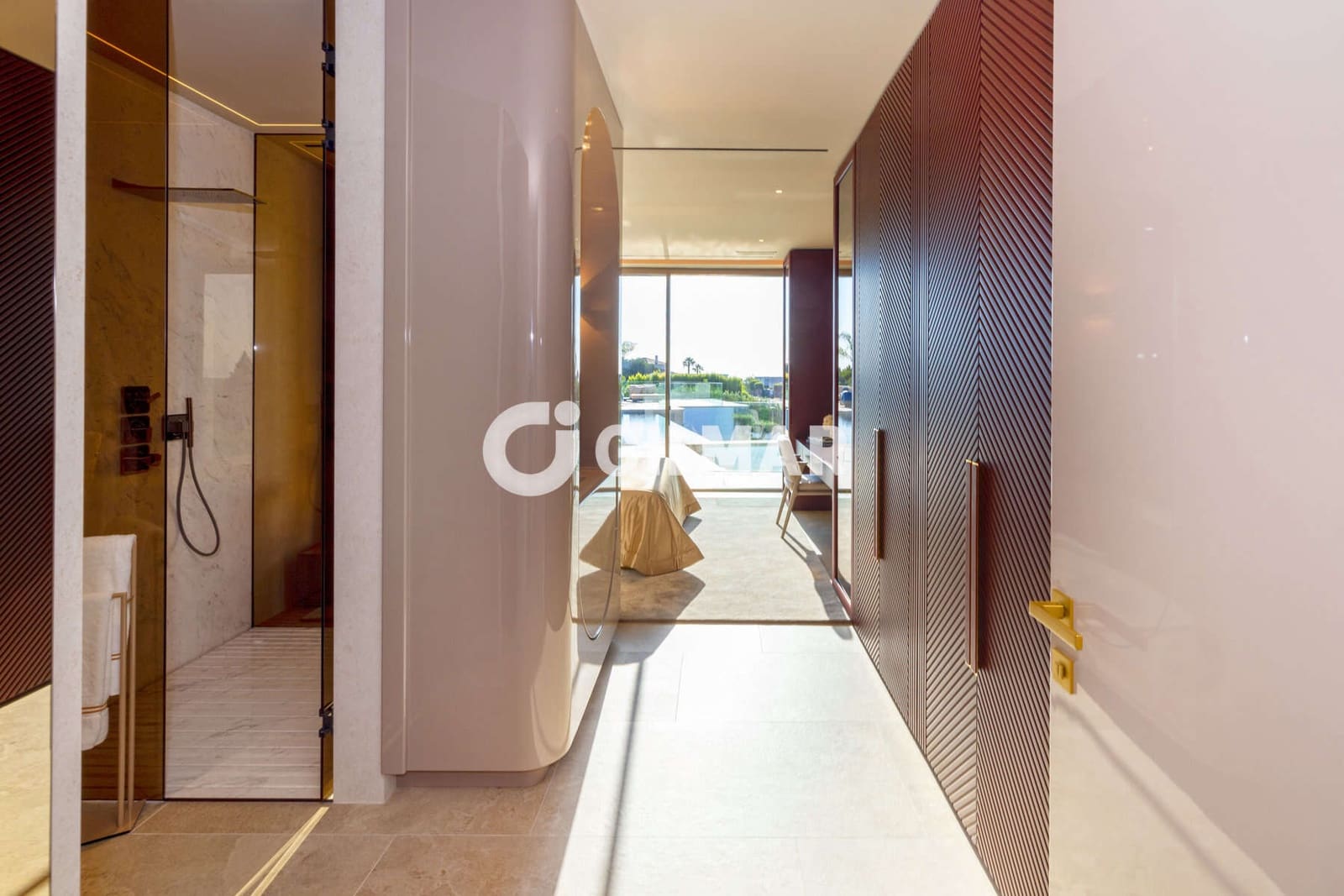Chalet de 6 habitaciones en Sotogrande en venta con piscina - 7.950.000 € (Ref: 10179662)