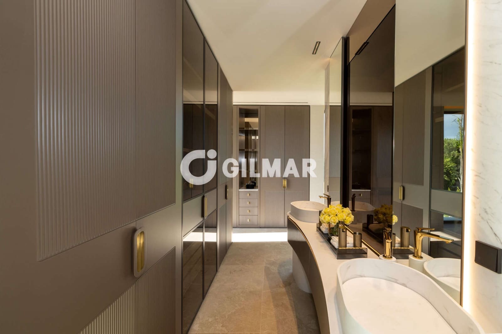Chalet de 6 habitaciones en Sotogrande en venta con piscina - 7.950.000 € (Ref: 10179662)