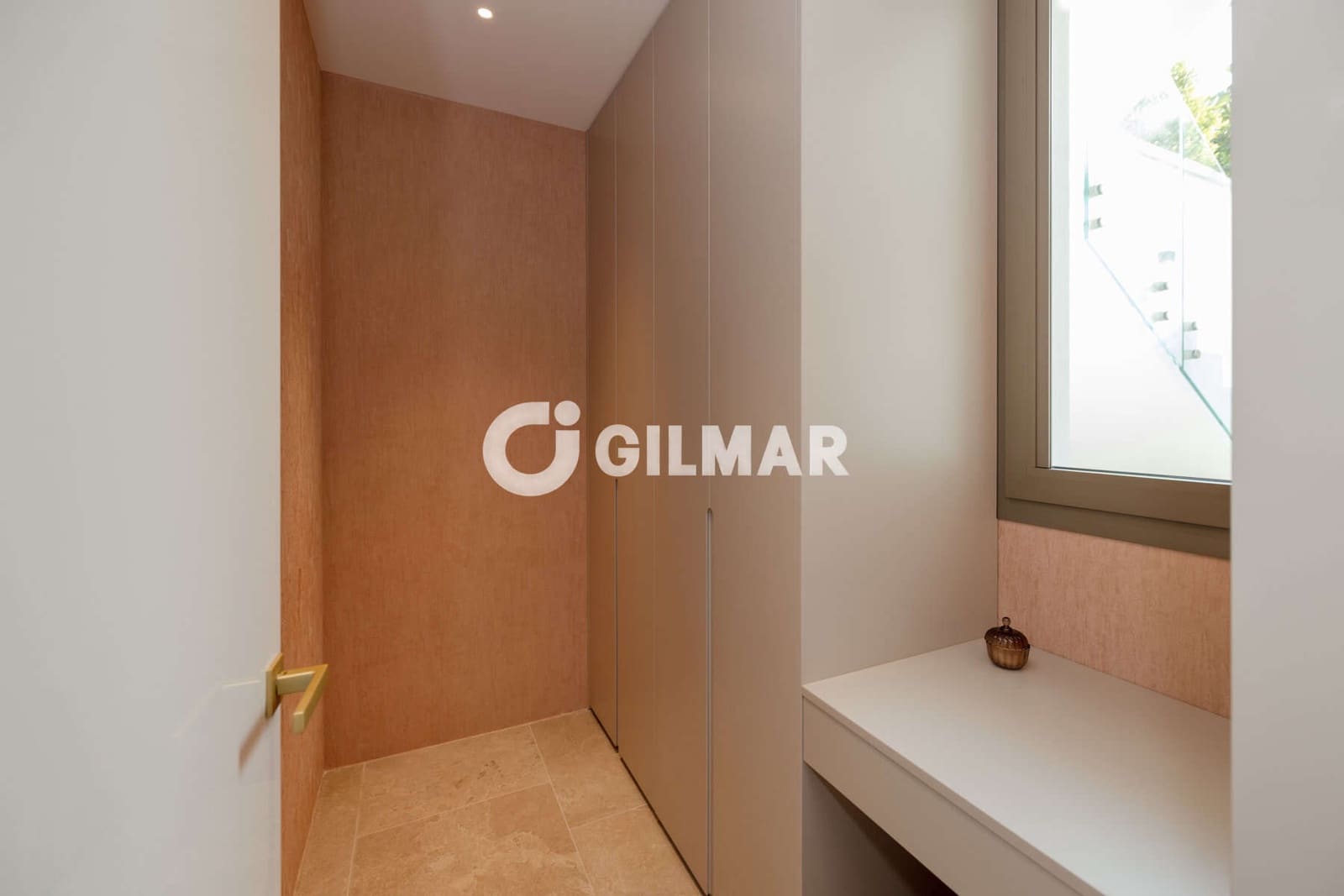 Chalet de 6 habitaciones en Sotogrande en venta con piscina - 7.950.000 € (Ref: 10179662)