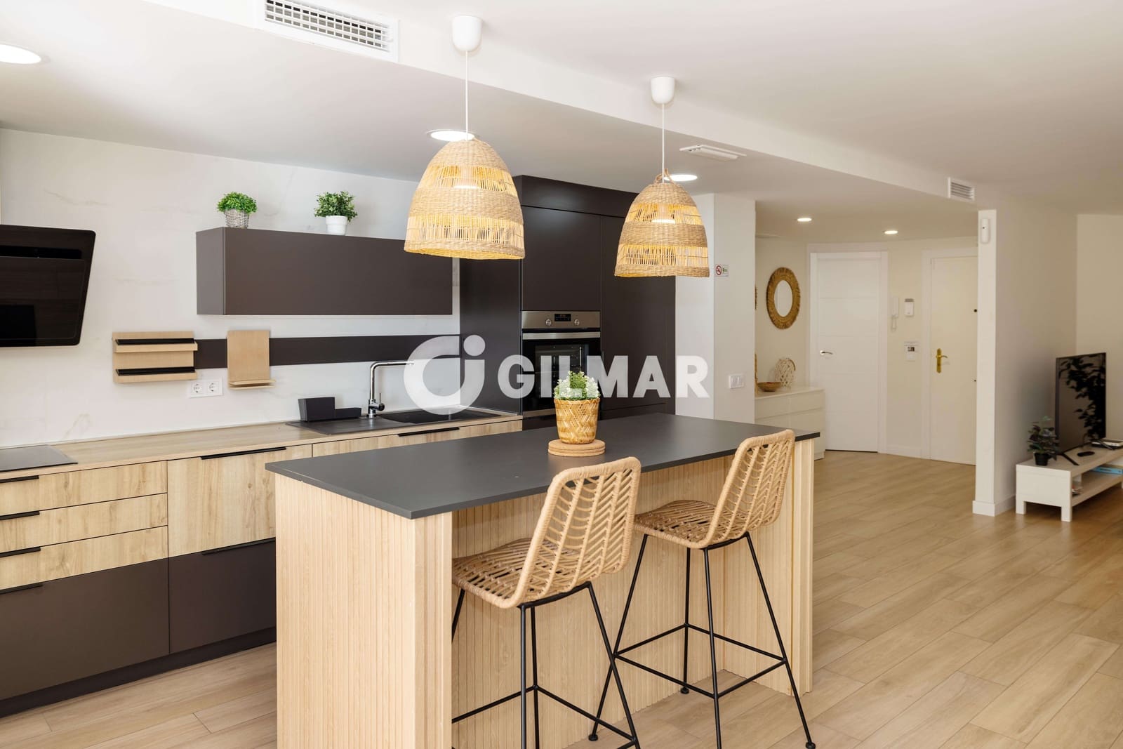 3 sypialnia Mieszkanie na sprzedaż w Marbella z basenem garażem - 780 000 € (Ref: 10179663)