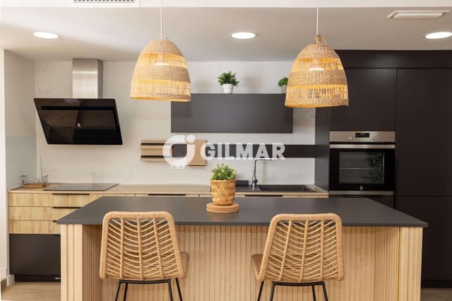 3 sypialnia Mieszkanie na sprzedaż w Ricardo Soriano, Marbella z basenem garażem - 780 000 € (Ref: 10179663)