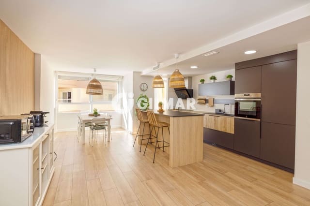 3 sypialnia Mieszkanie na sprzedaż w Ricardo Soriano, Marbella z basenem garażem - 780 000 € (Ref: 10179663)