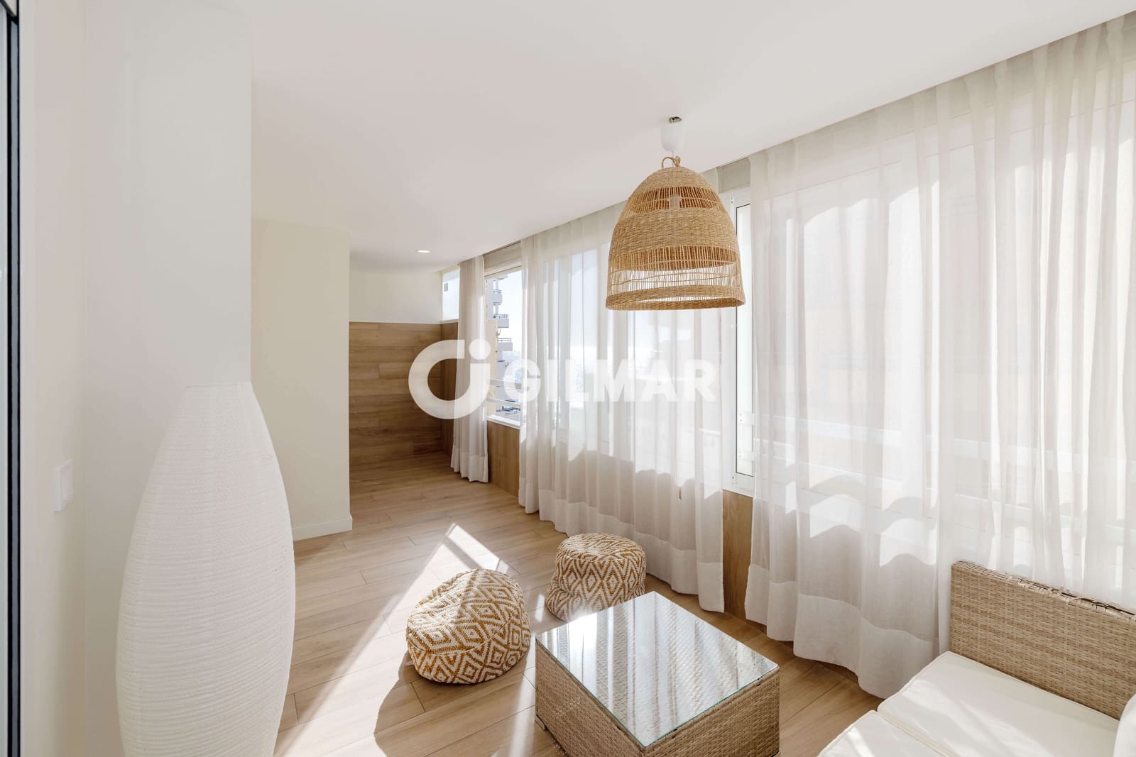 3 sypialnia Mieszkanie na sprzedaż w Marbella z basenem garażem - 780 000 € (Ref: 10179663)