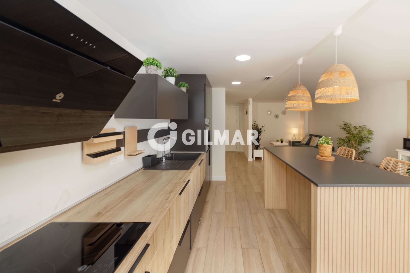3 sypialnia Mieszkanie na sprzedaż w Marbella z basenem garażem - 780 000 € (Ref: 10179663)