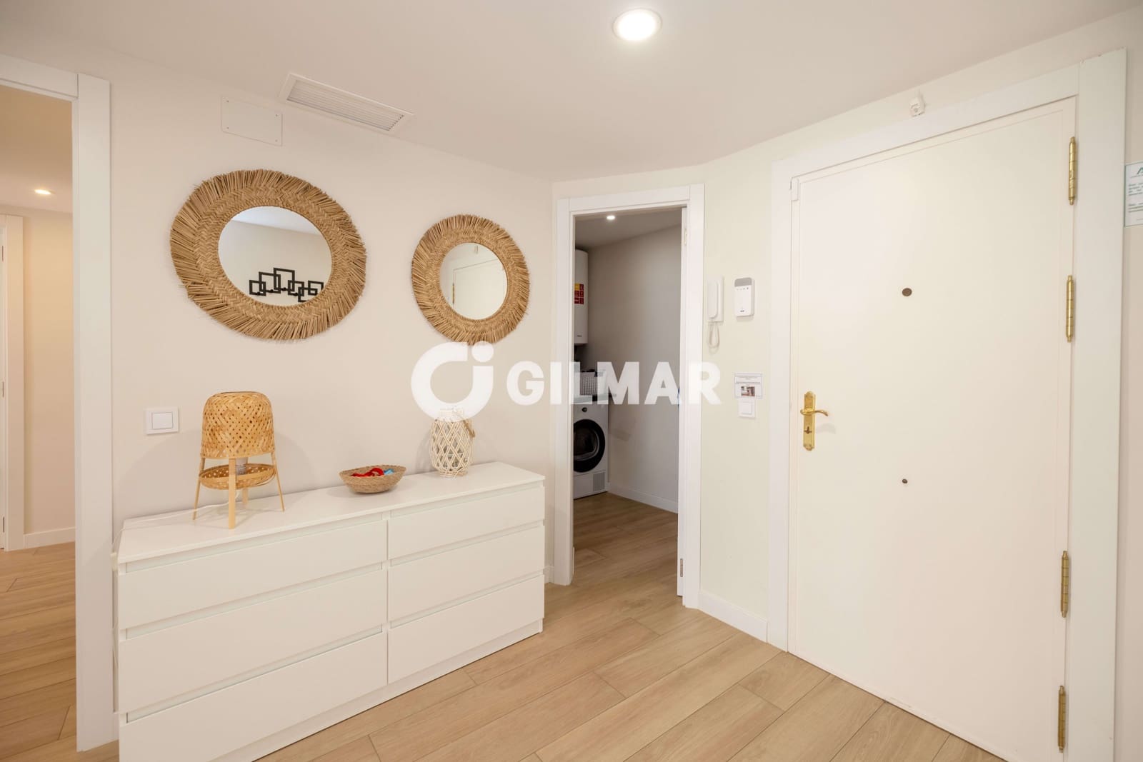 3 sypialnia Mieszkanie na sprzedaż w Marbella z basenem garażem - 780 000 € (Ref: 10179663)