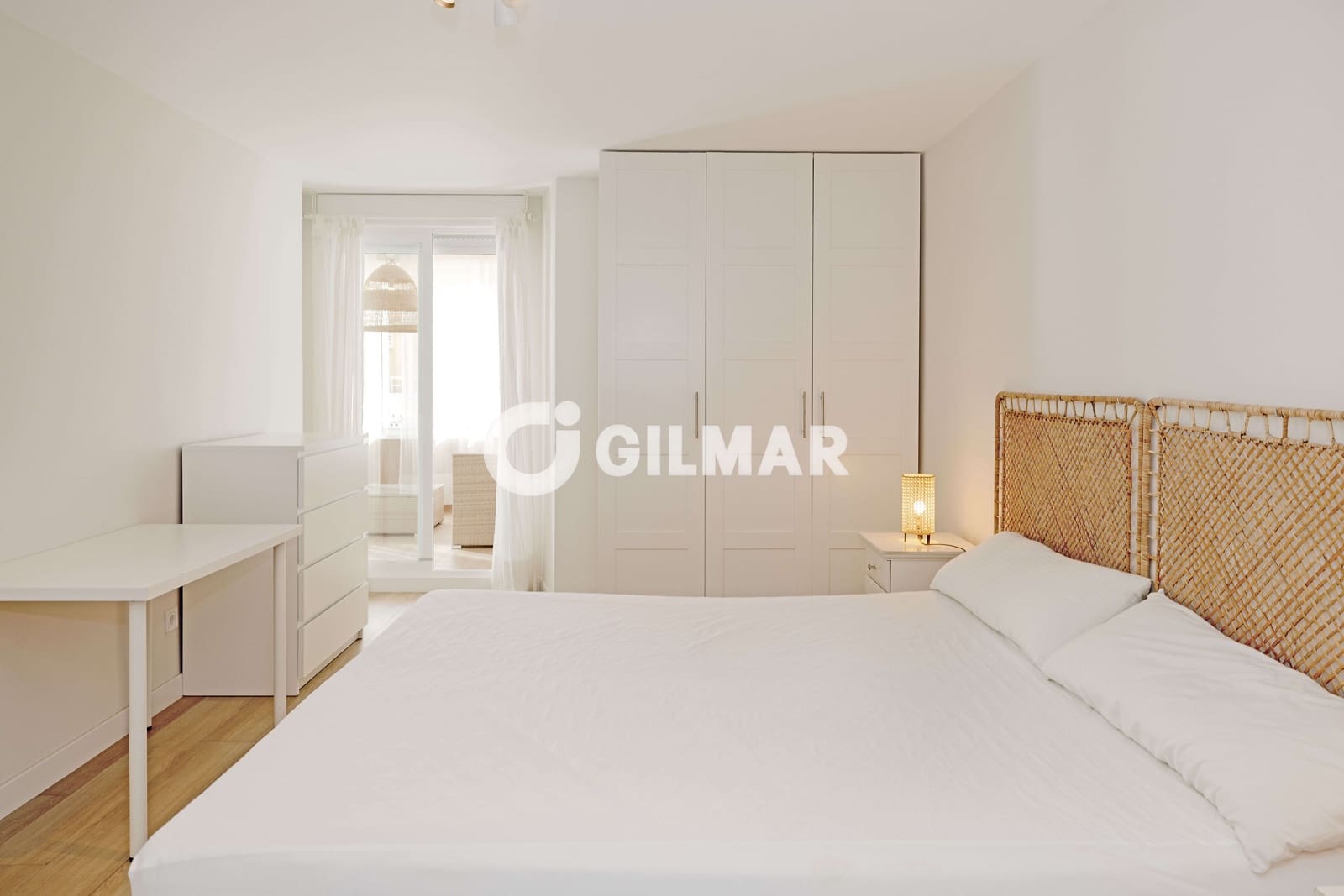 3 sypialnia Mieszkanie na sprzedaż w Marbella z basenem garażem - 780 000 € (Ref: 10179663)