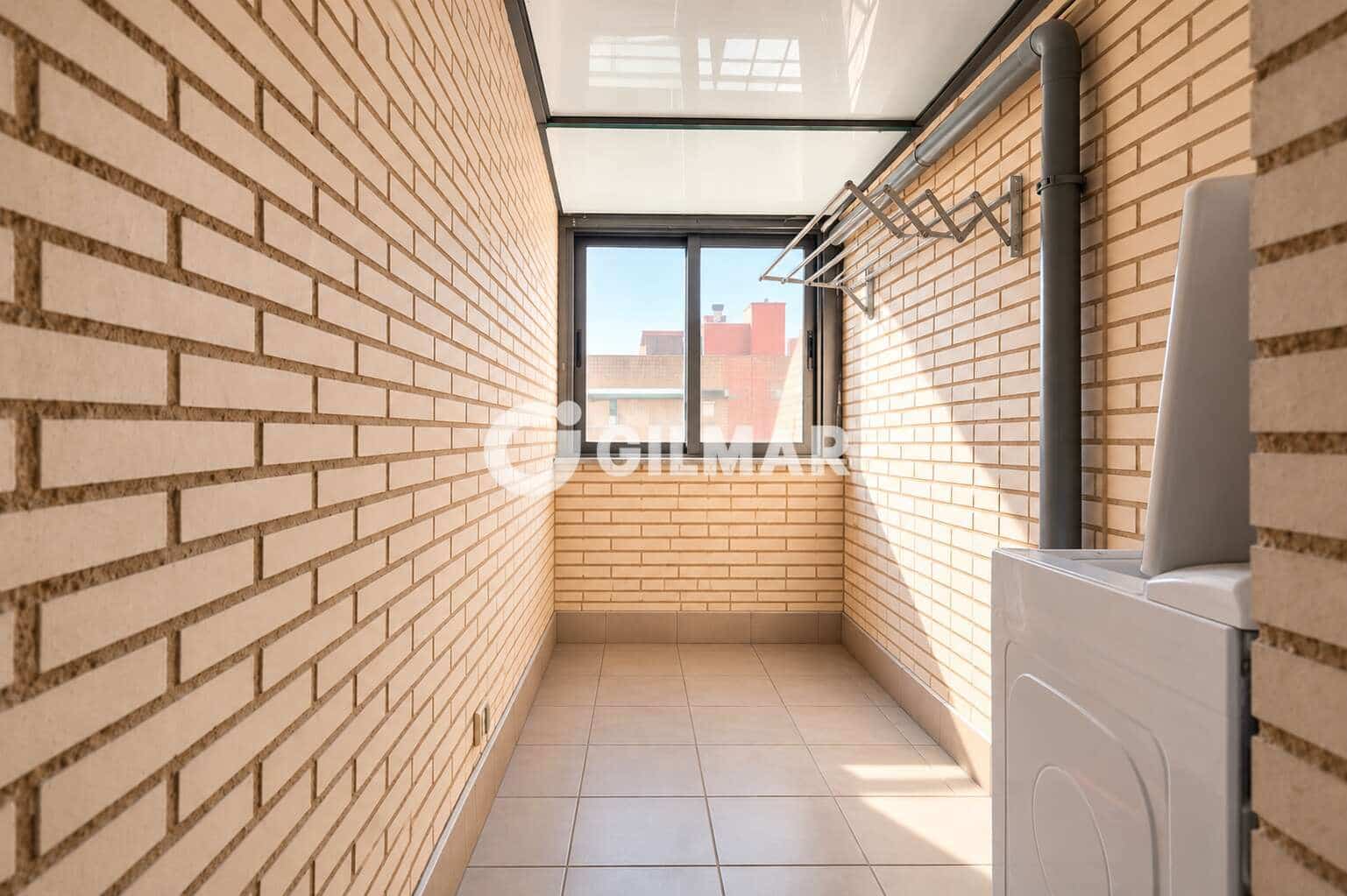 Ático de 2 habitaciones en Madrid ciudad en venta con piscina garaje - 898.000 € (Ref: 10180988)