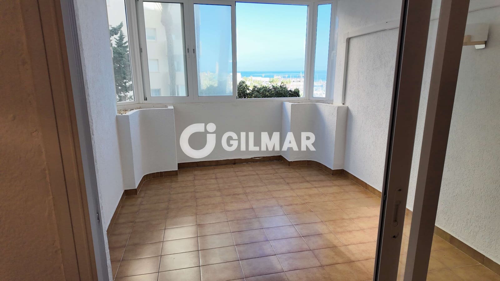 2 soverom Leilighet til salgs i Estepona med svømmebasseng - € 449 000 (Ref: 10183718)