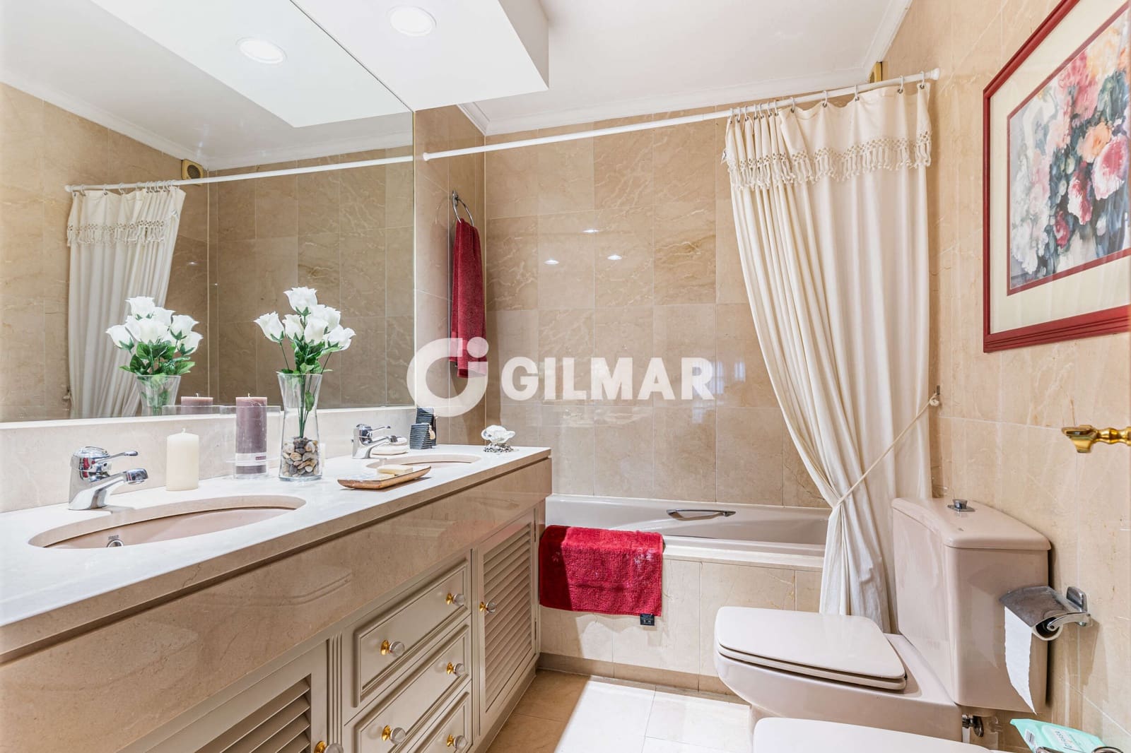 Pareado de 5 habitaciones en Majadahonda en venta con piscina garaje - 1.075.000 € (Ref: 10183719)