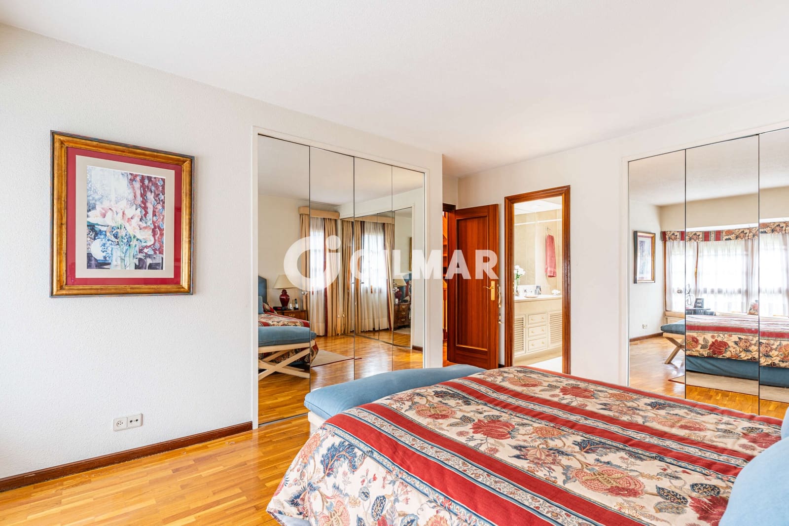 Pareado de 5 habitaciones en Majadahonda en venta con piscina garaje - 1.075.000 € (Ref: 10183719)