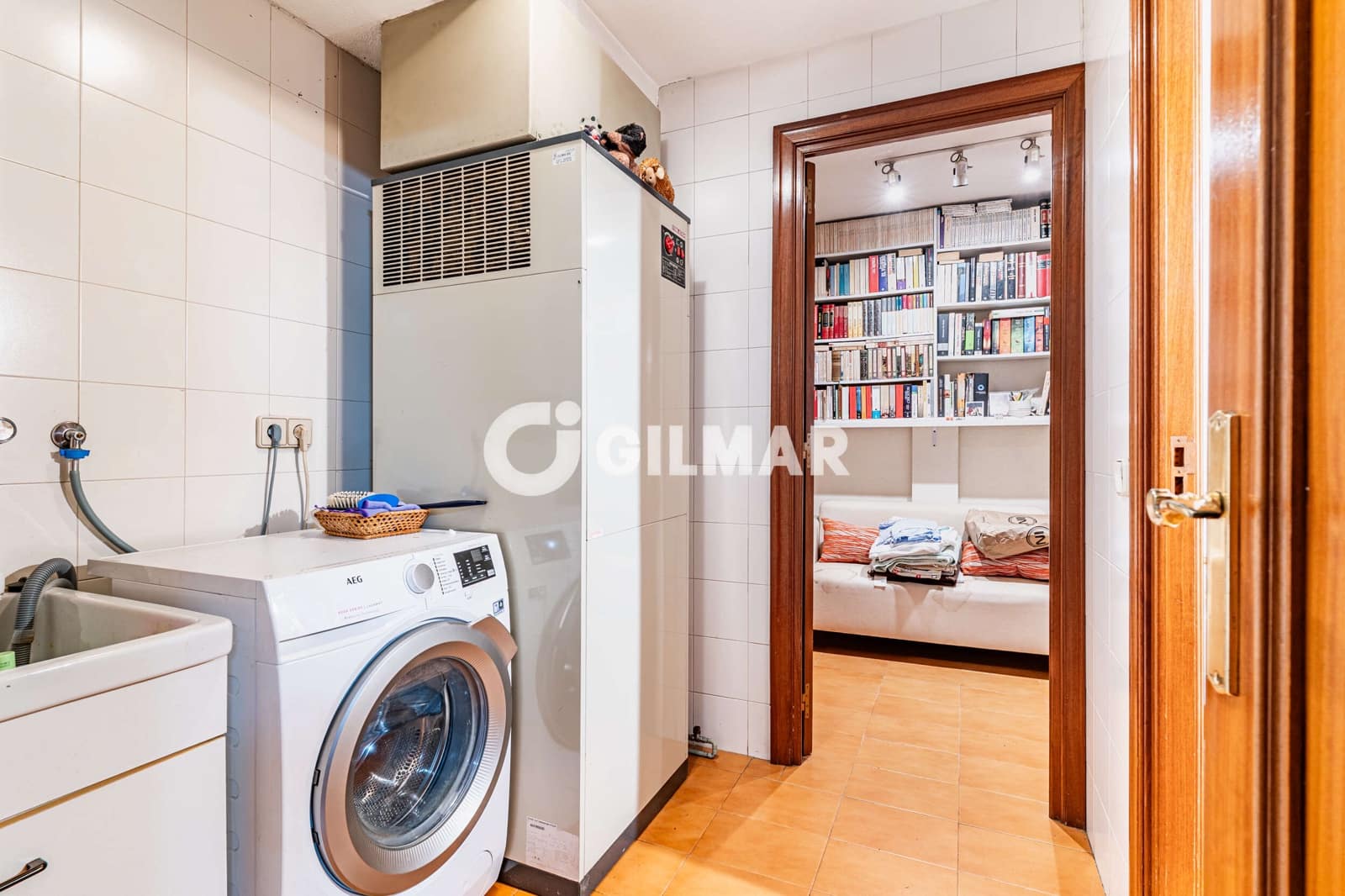 Pareado de 5 habitaciones en Majadahonda en venta con piscina garaje - 1.075.000 € (Ref: 10183719)