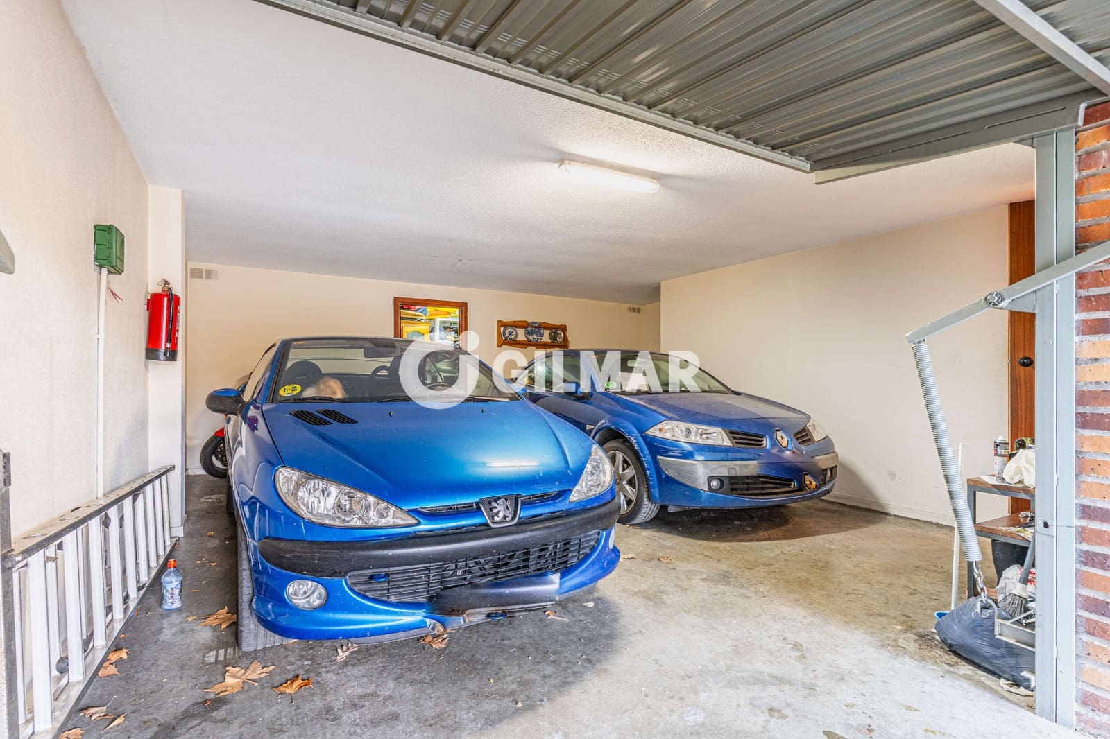 Pareado de 5 habitaciones en Majadahonda en venta con piscina garaje - 1.075.000 € (Ref: 10183719)