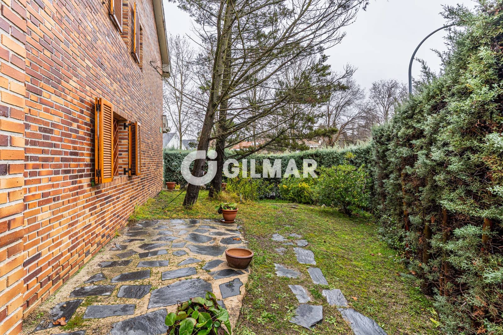 Pareado de 5 habitaciones en Majadahonda en venta con piscina garaje - 1.075.000 € (Ref: 10183719)