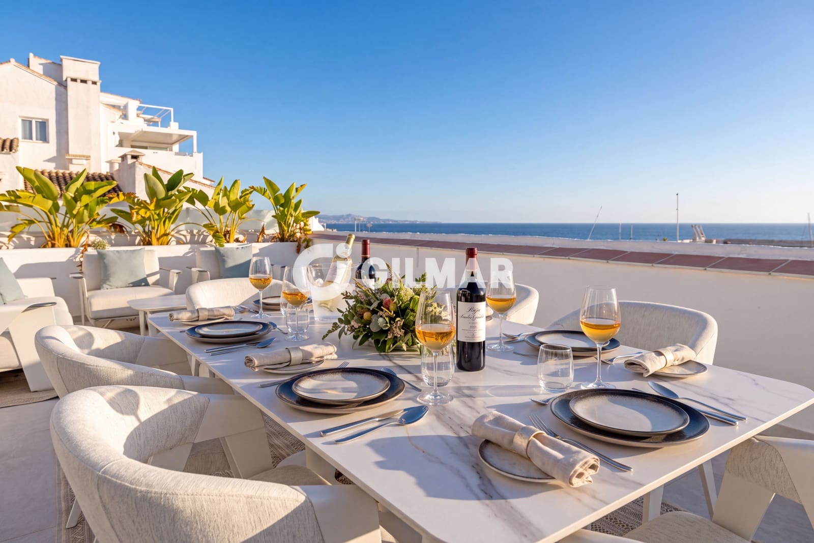 Piso de 3 habitaciones en Nueva Andalucia en venta con garaje - 1.395.000 € (Ref: 10183720)