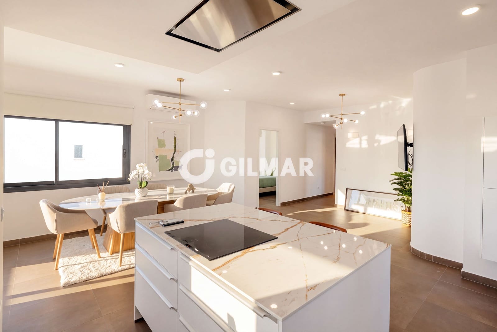 Piso de 3 habitaciones en Nueva Andalucia en venta con garaje - 1.395.000 € (Ref: 10183720)