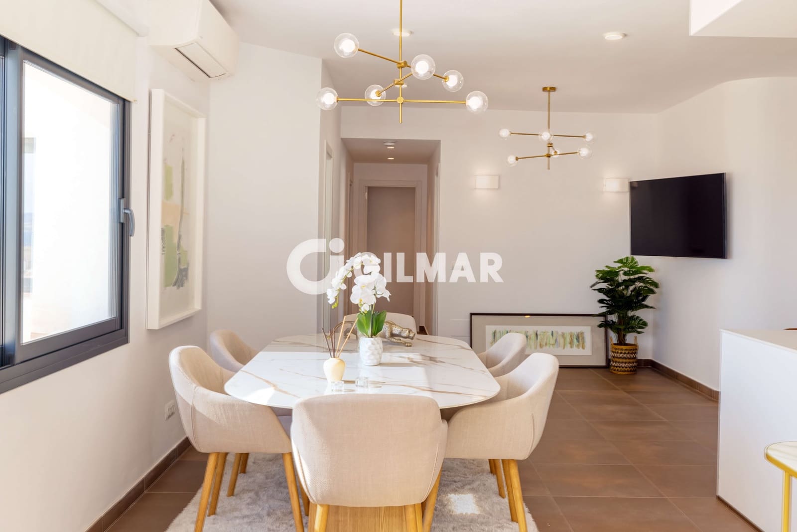 Piso de 3 habitaciones en Nueva Andalucia en venta con garaje - 1.395.000 € (Ref: 10183720)