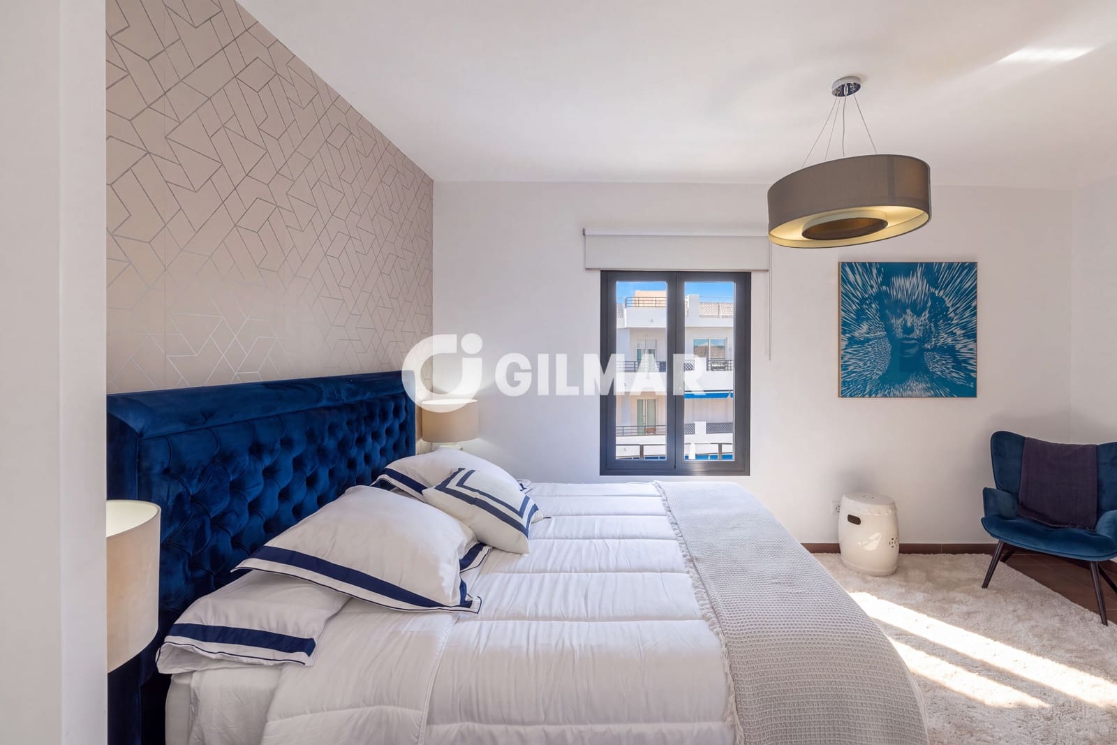 Piso de 3 habitaciones en Nueva Andalucia en venta con garaje - 1.395.000 € (Ref: 10183720)