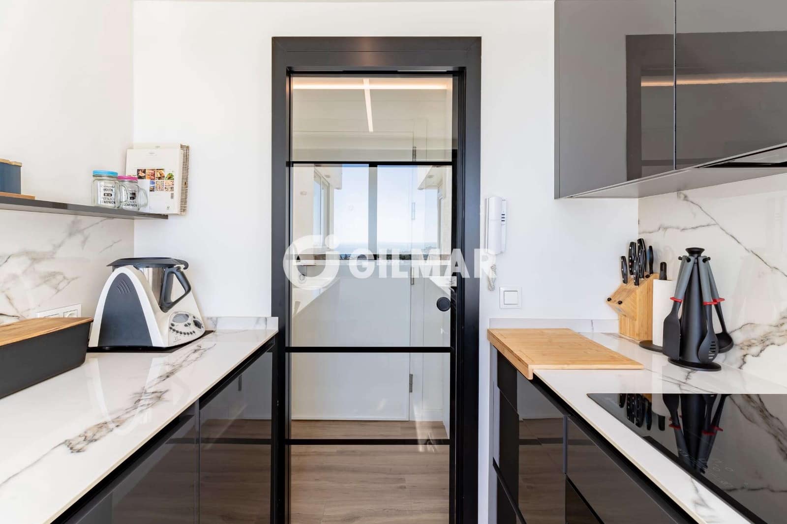 3 sovrum Lägenhet till salu i Rio Real med pool garage - 899 000 € (Ref: 10186118)