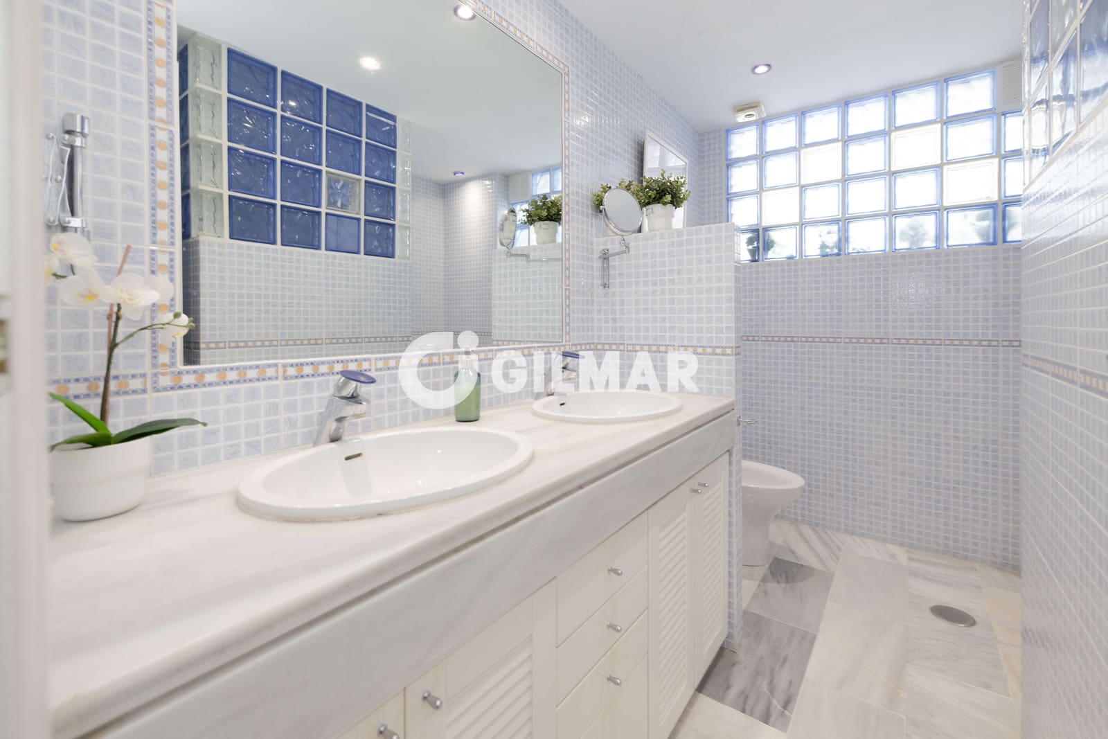 2 soveværelse Lejlighed til salg i Puerto Banus - € 850.000 (Ref: 10187590)