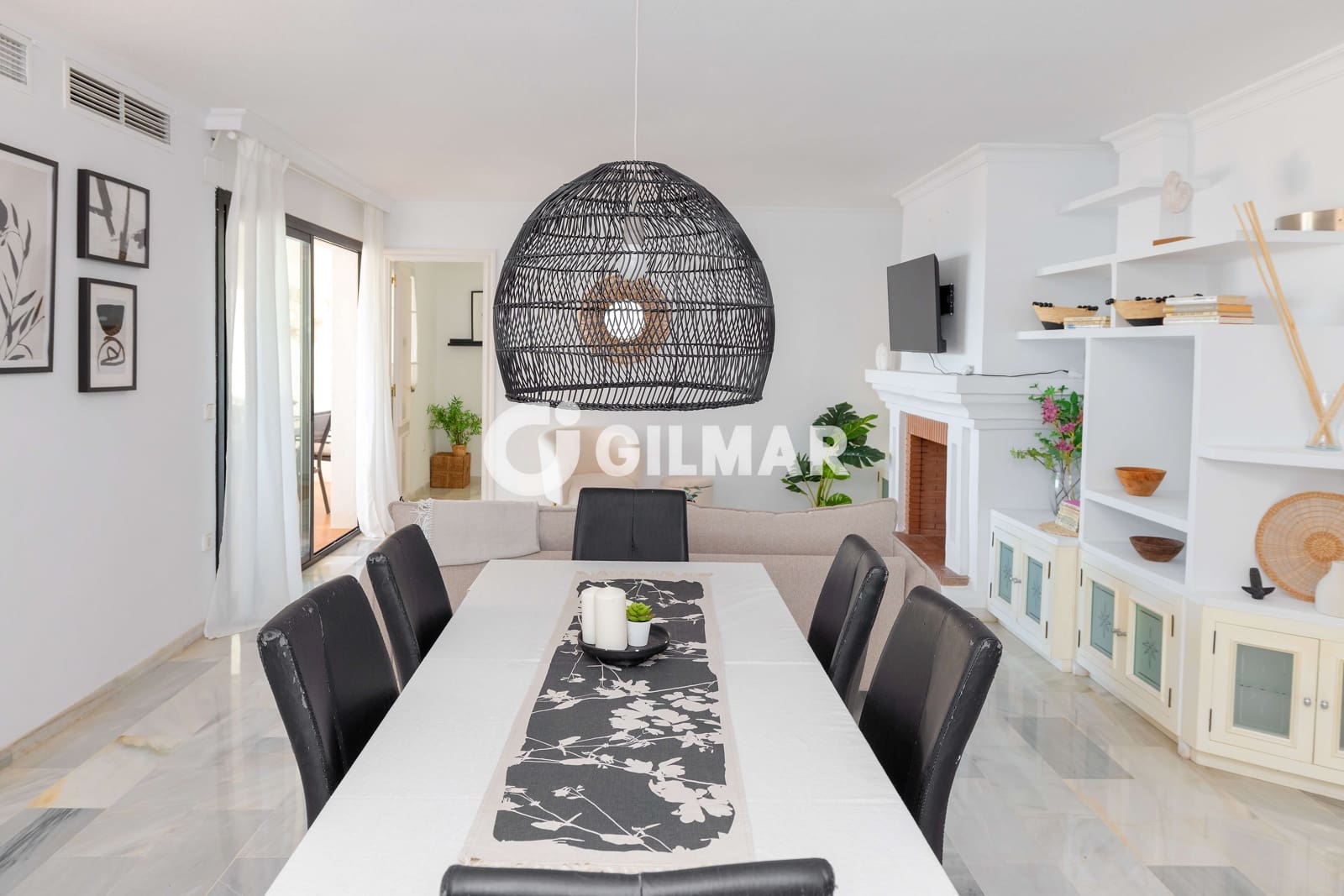 2 soveværelse Lejlighed til salg i Puerto Banus - € 850.000 (Ref: 10187590)