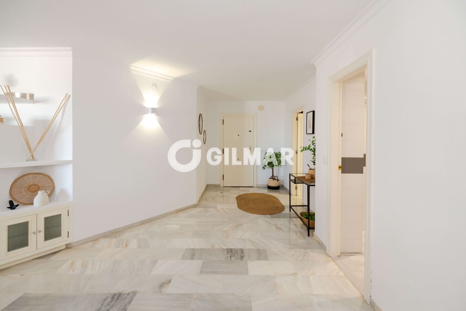 2 soveværelse Lejlighed til salg i Puerto Banus - € 850.000 (Ref: 10187590)