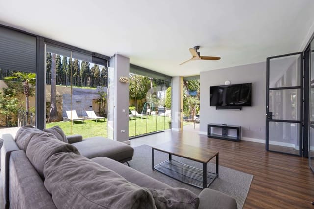 6 soverom Villa til salgs i Guadalmina Alta, Marbella med svømmebasseng garasje - € 1 640 000 (Ref: 9205773)