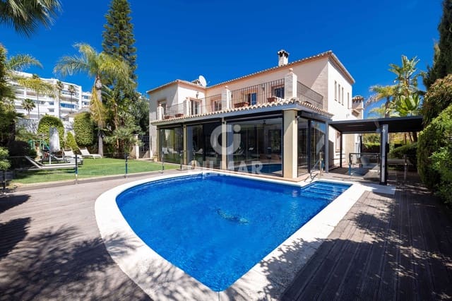 6 soverom Villa til salgs i Guadalmina Alta, Marbella med svømmebasseng garasje - € 1 640 000 (Ref: 9205773)