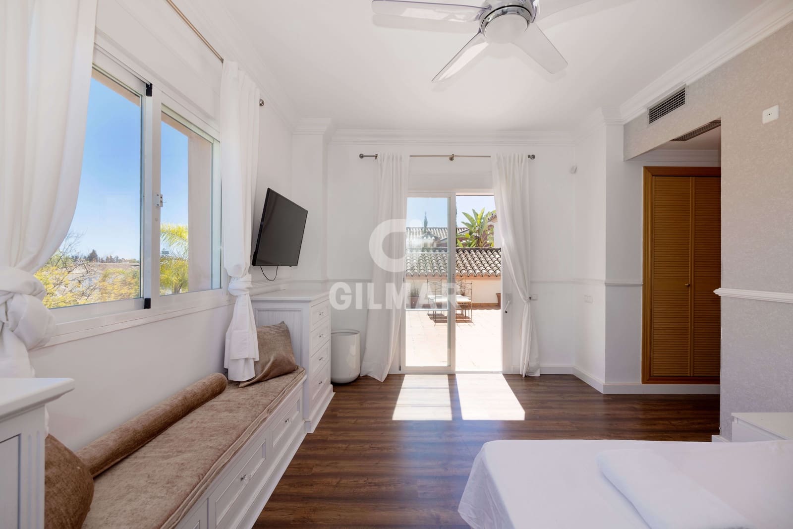 6 soverom Villa til salgs i Guadalmina med svømmebasseng garasje - € 1 640 000 (Ref: 9205773)