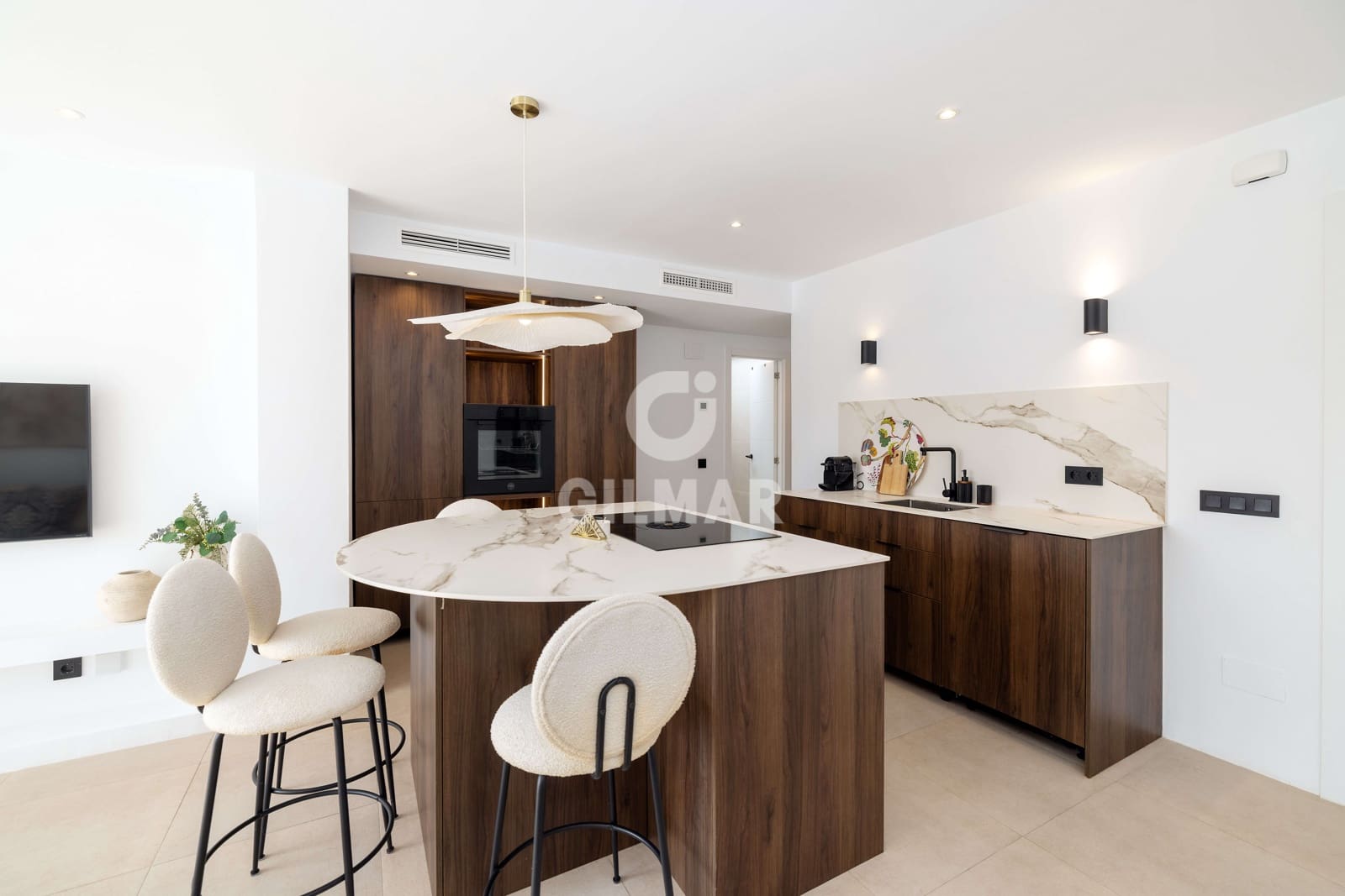 3 soverom Penthouse til salgs i Benahavis med svømmebasseng - € 850 000 (Ref: 9205774)