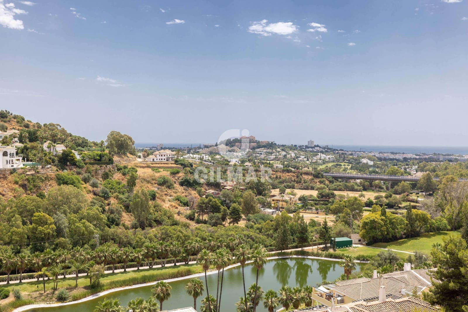 3 soverom Penthouse til salgs i Benahavis med svømmebasseng - € 850 000 (Ref: 9205774)