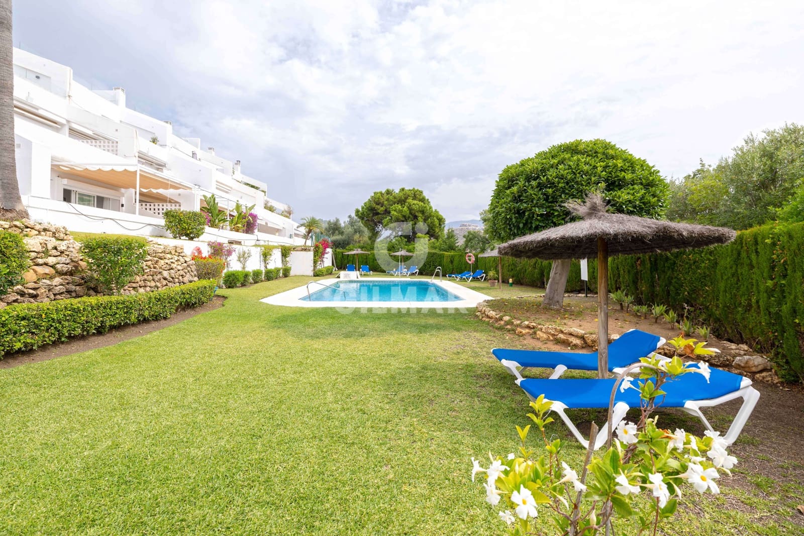 3 soverom Penthouse til salgs i Benahavis med svømmebasseng - € 850 000 (Ref: 9205774)