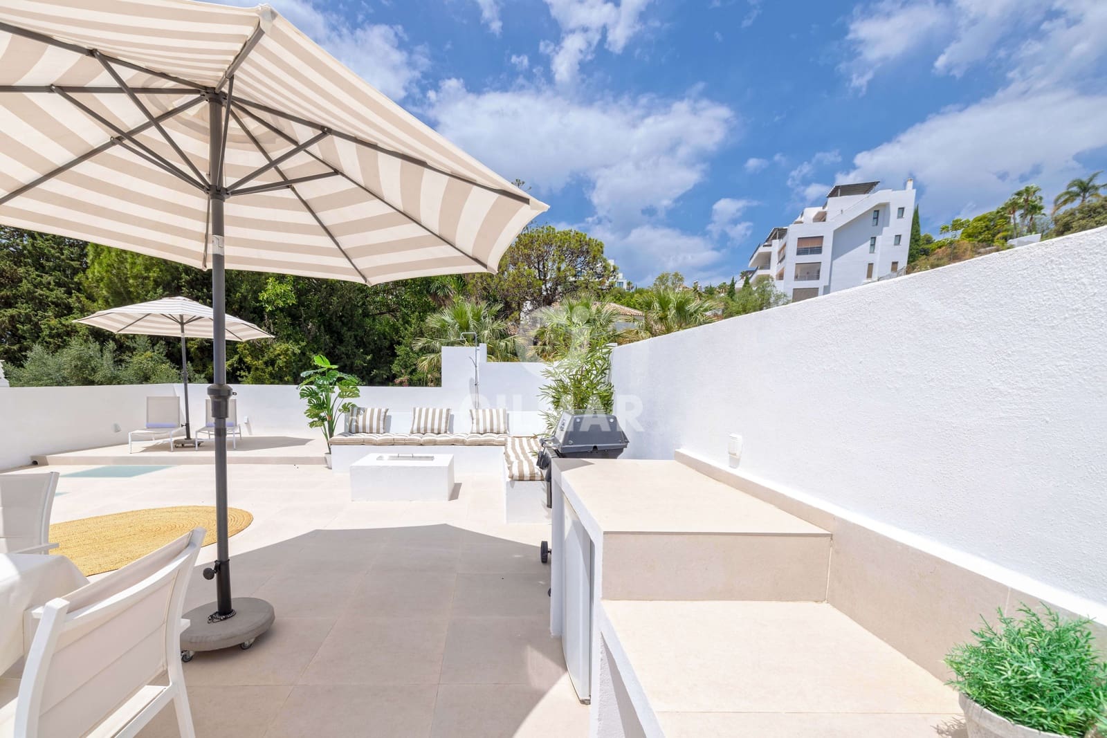 3 soverom Penthouse til salgs i Benahavis med svømmebasseng - € 850 000 (Ref: 9205774)