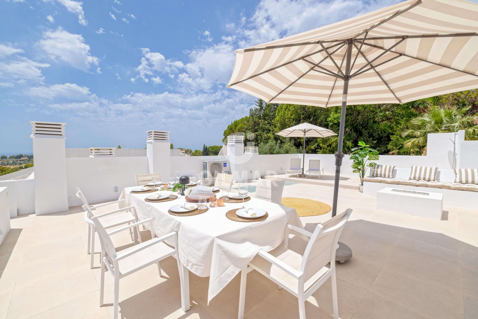 3 soverom Penthouse til salgs i Benahavis med svømmebasseng - € 850 000 (Ref: 9205774)