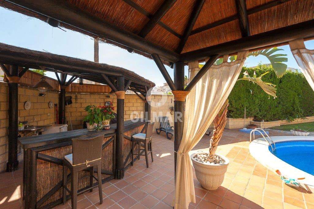 4 soverom Villa til salgs i Torremolinos - € 1 545 000 (Ref: 9205778)