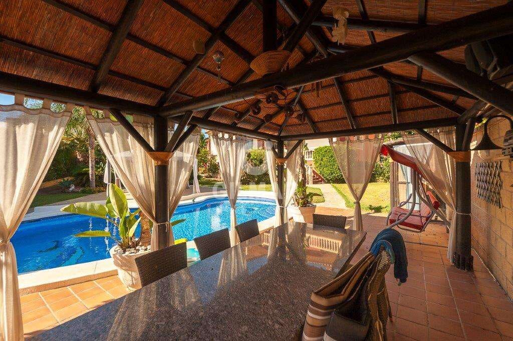 4 soverom Villa til salgs i Torremolinos - € 1 545 000 (Ref: 9205778)