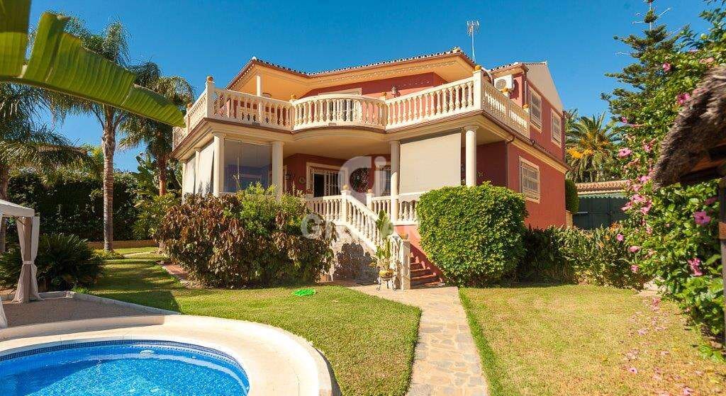 4 soverom Villa til salgs i Torremolinos - € 1 545 000 (Ref: 9205778)