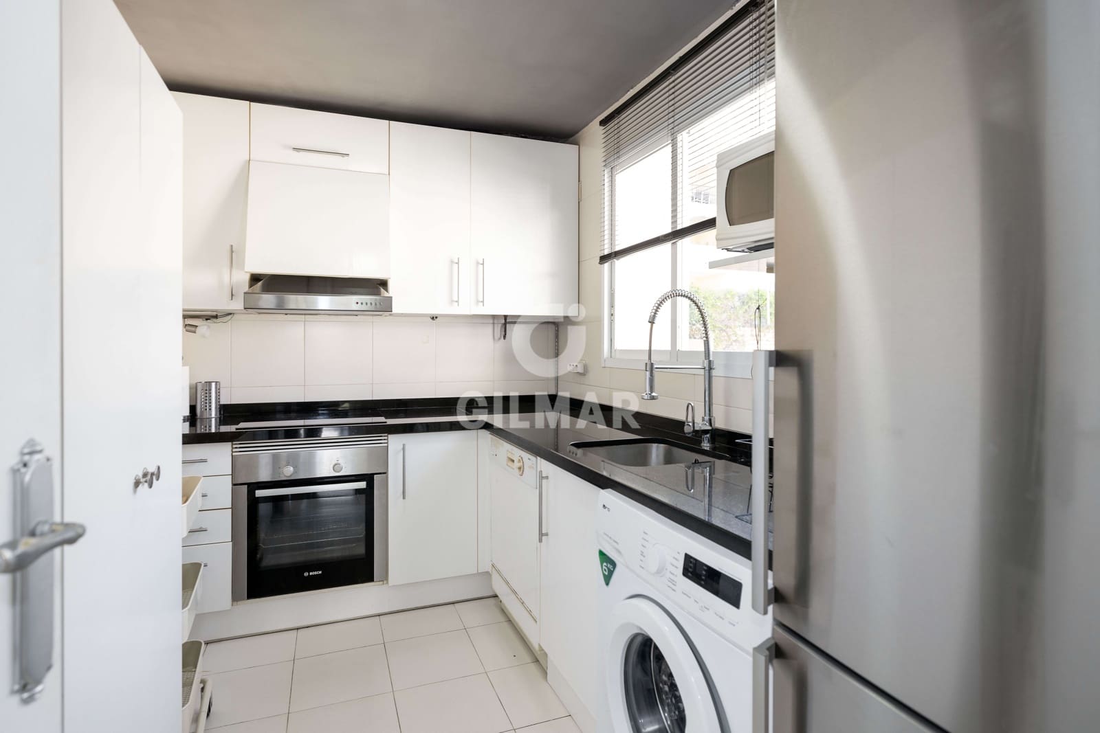 2 soveværelse Penthouse til salg i La Quinta med swimmingpool garage - € 399.000 (Ref: 9205783)