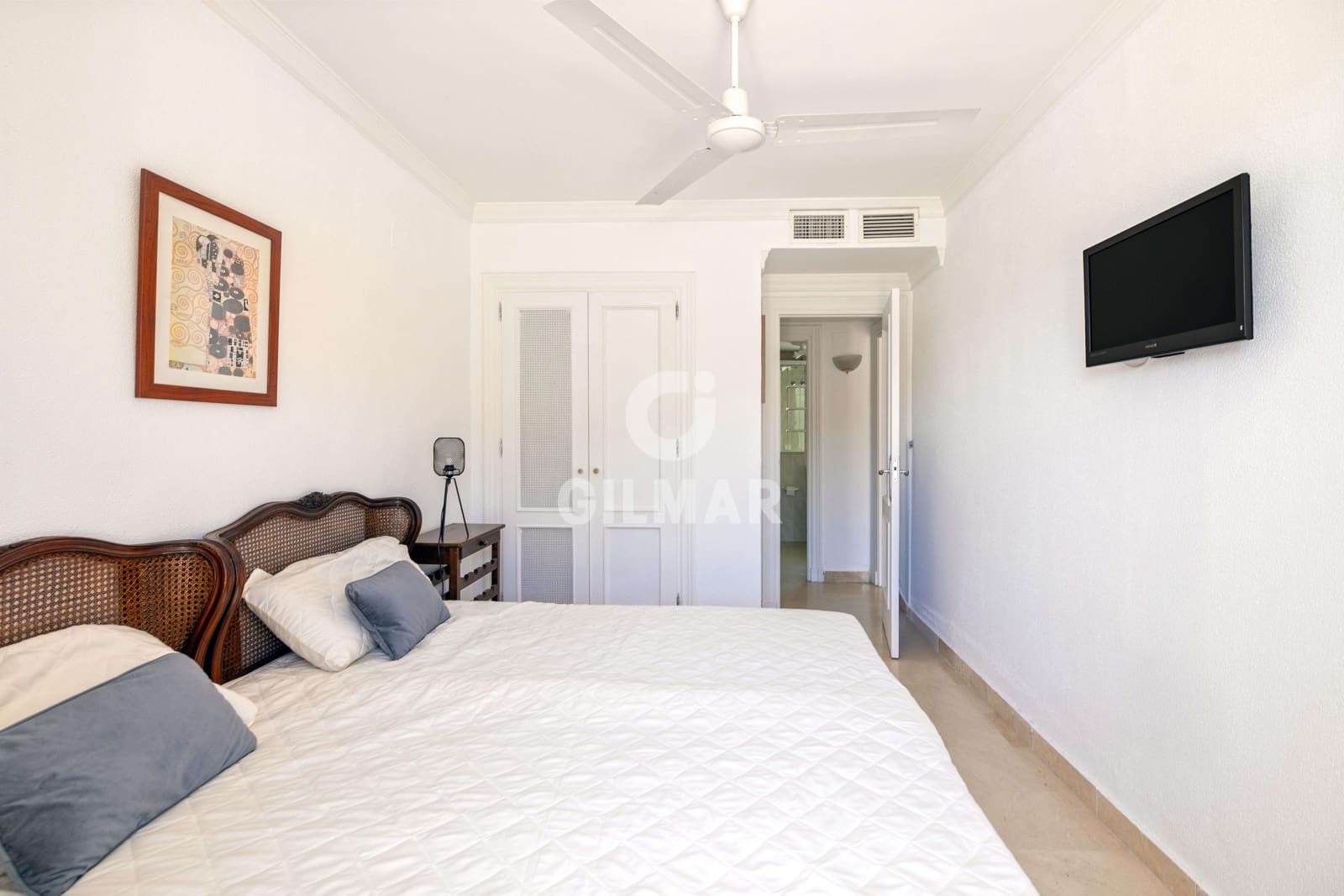 2 soveværelse Penthouse til salg i La Quinta med swimmingpool garage - € 399.000 (Ref: 9205783)