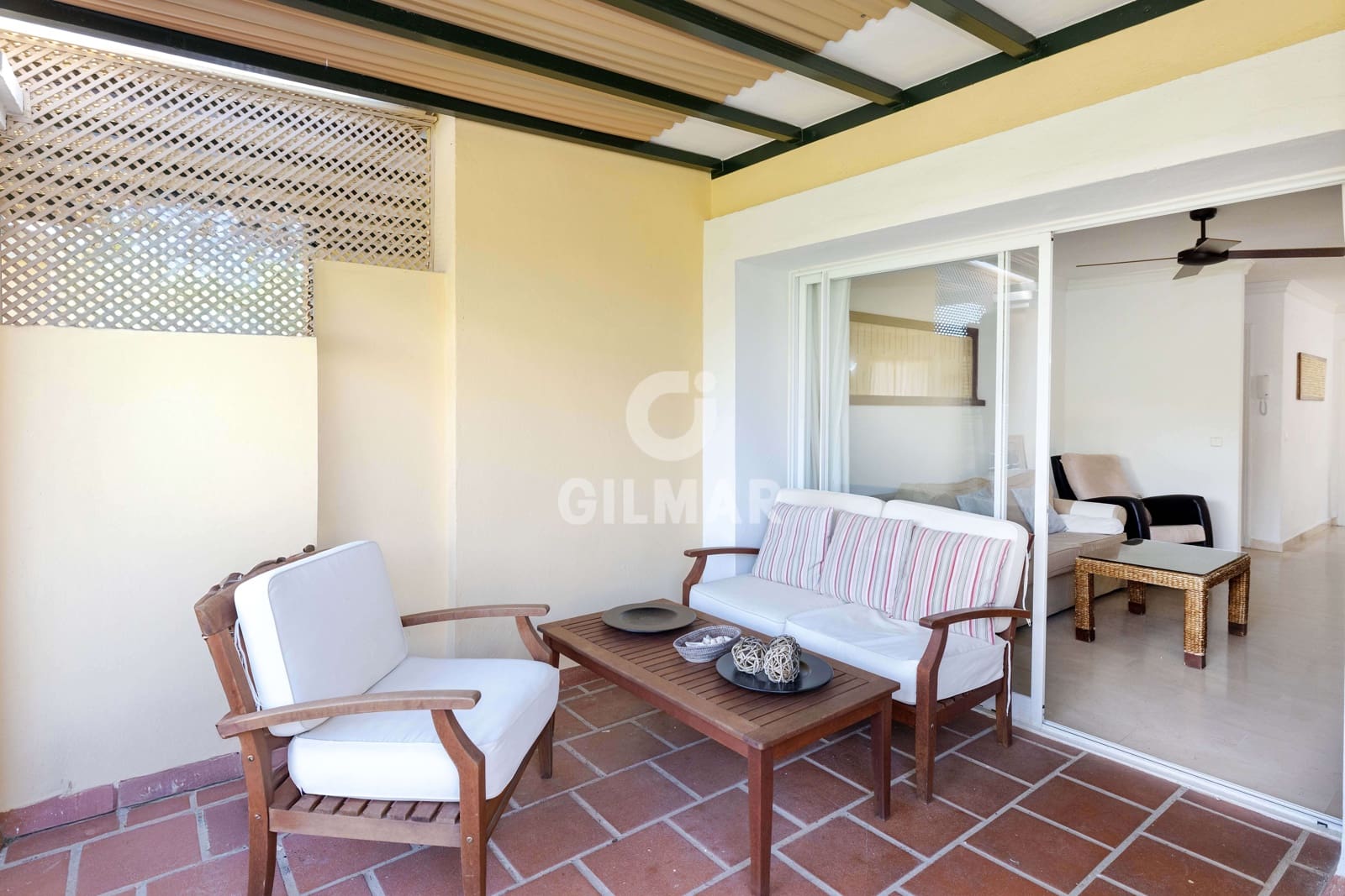 2 soveværelse Penthouse til salg i La Quinta med swimmingpool garage - € 399.000 (Ref: 9205783)