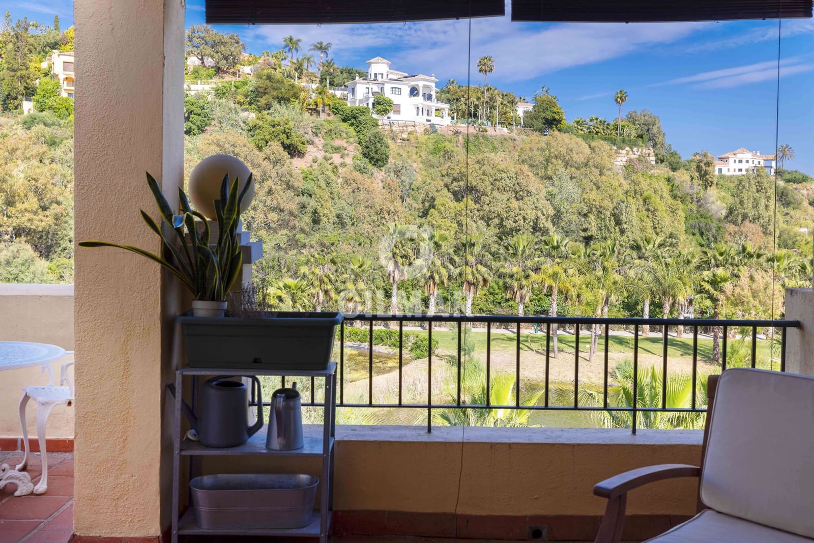 2 soveværelse Penthouse til salg i La Quinta med swimmingpool garage - € 399.000 (Ref: 9205783)