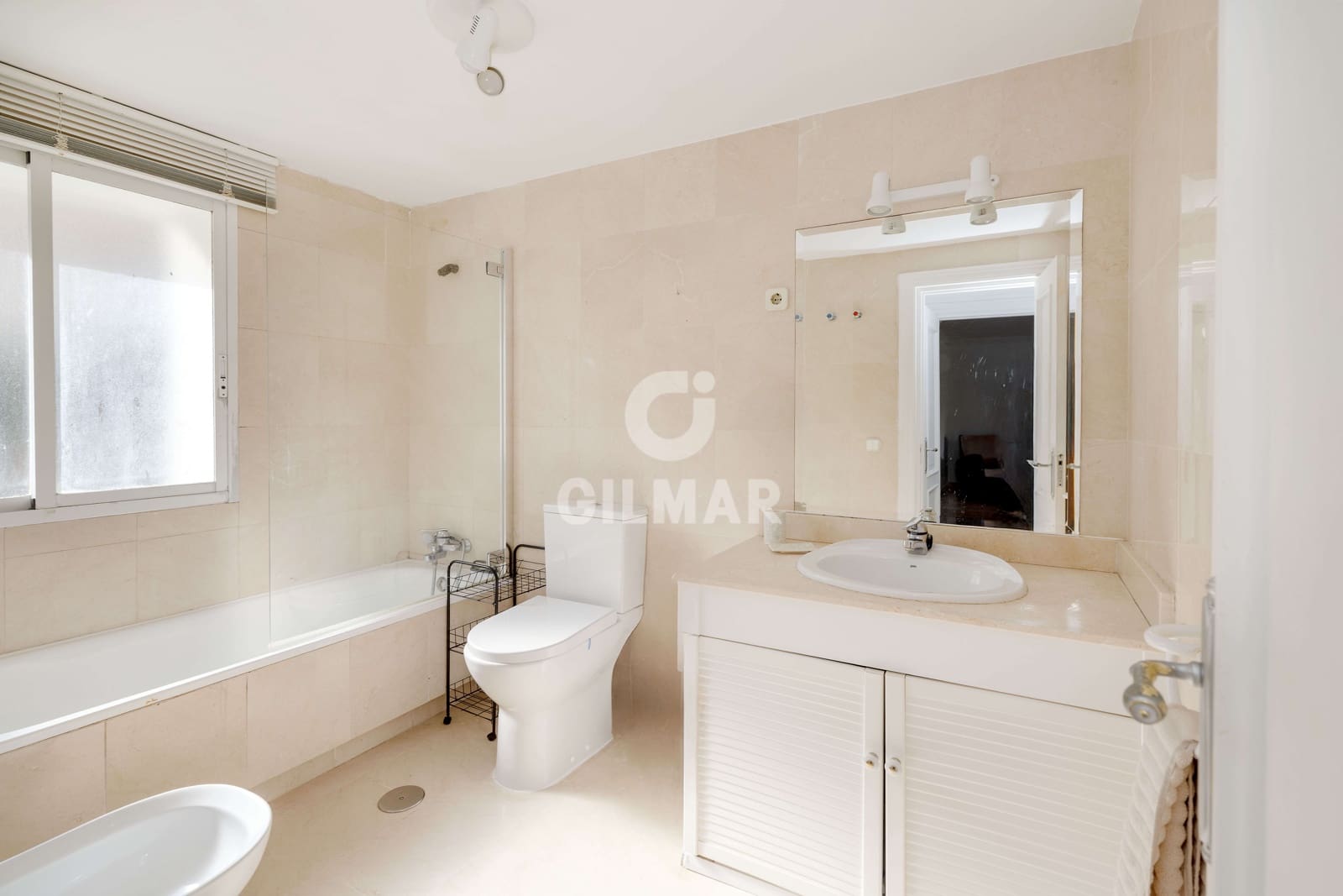 2 soveværelse Penthouse til salg i La Quinta med swimmingpool garage - € 399.000 (Ref: 9205783)