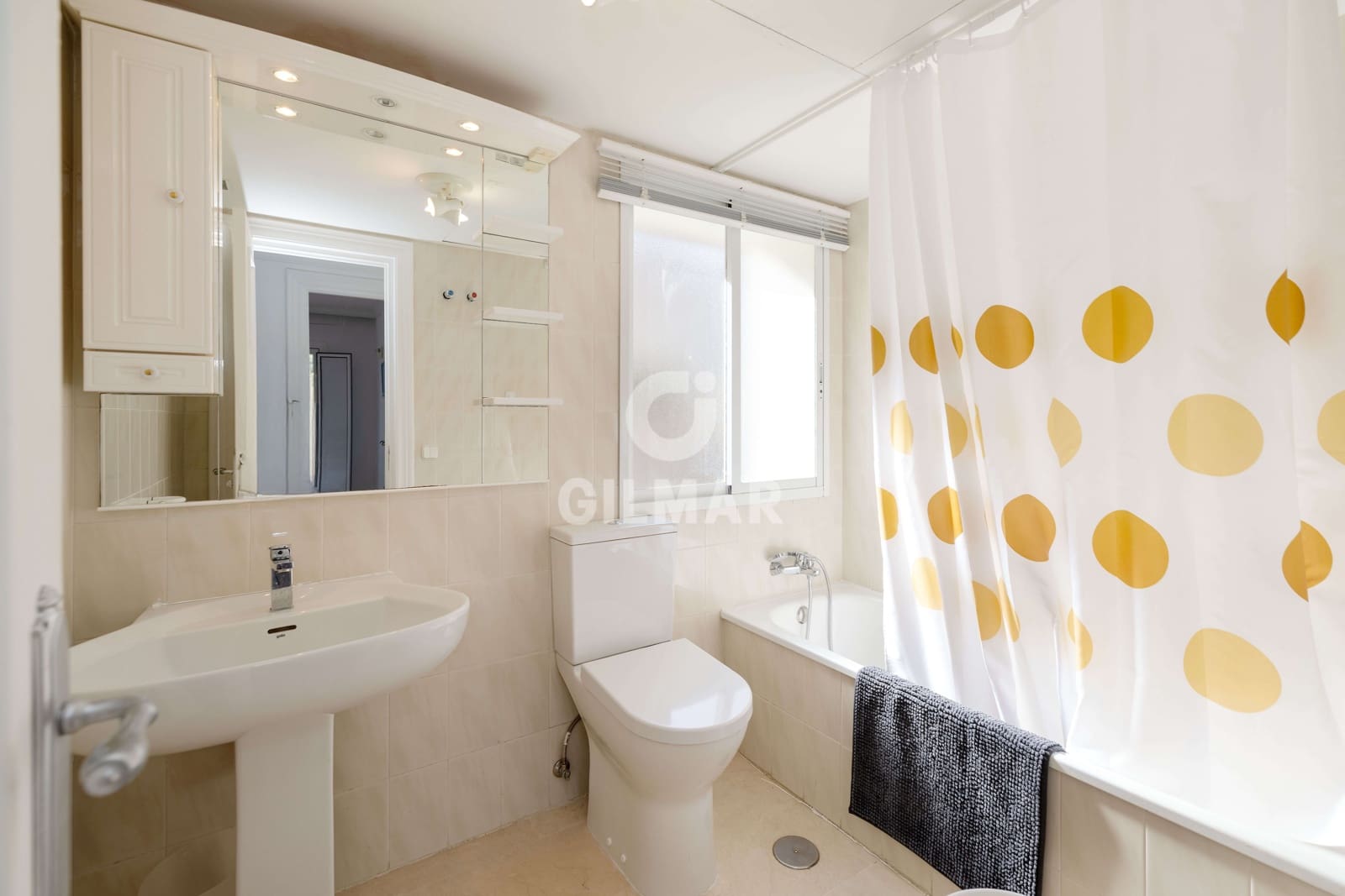 2 soveværelse Penthouse til salg i La Quinta med swimmingpool garage - € 399.000 (Ref: 9205783)