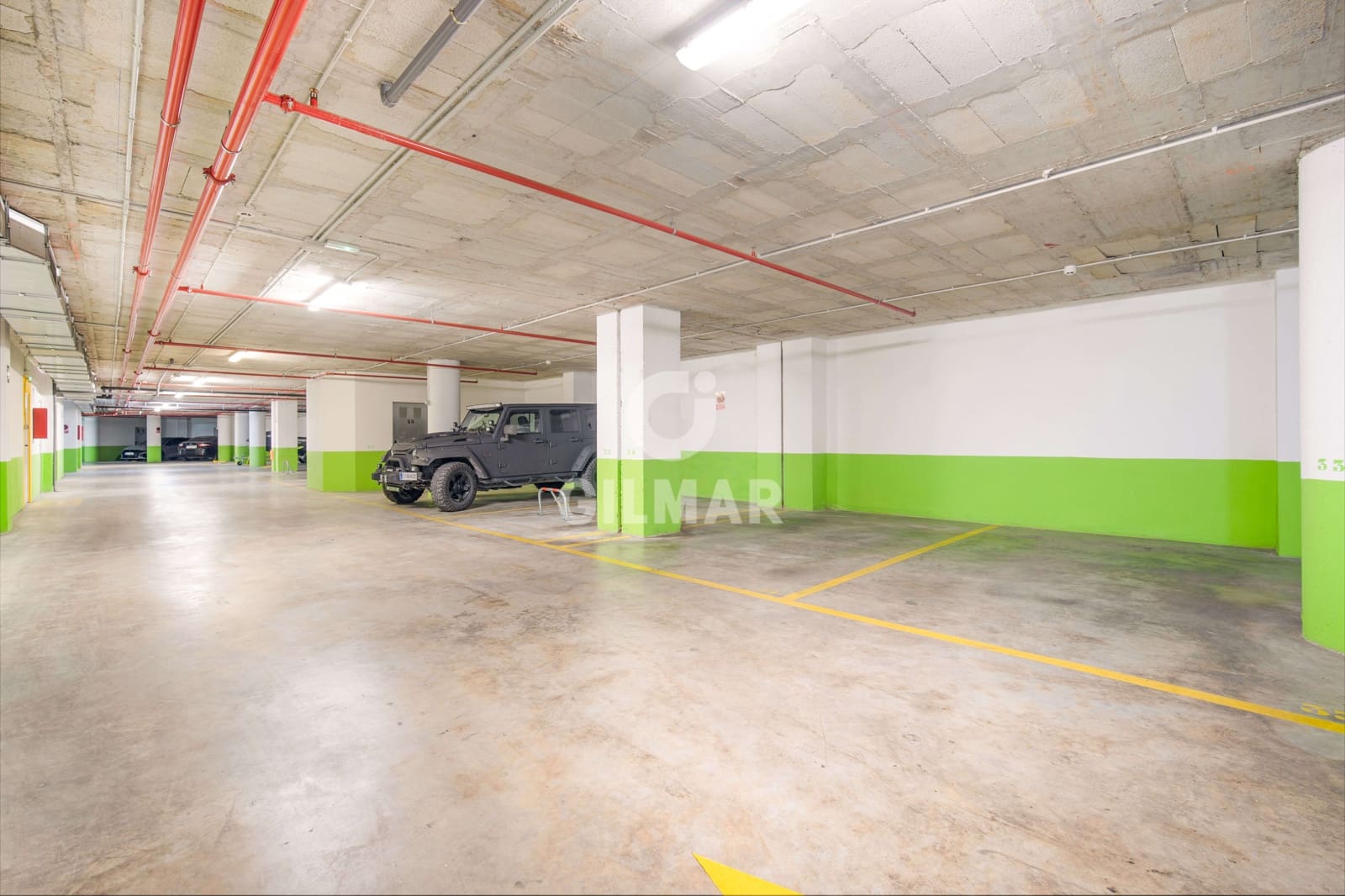 3 sypialnia Mieszkanie na sprzedaż w Nueva Andalucia z basenem garażem - 425 000 € (Ref: 9205788)